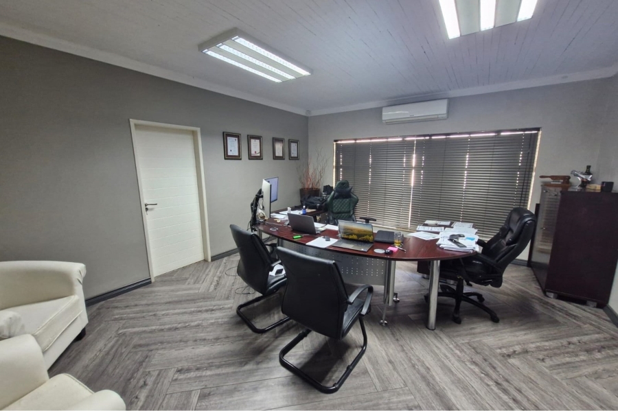 Commercial Property for Sale in Wilkoppies North West
